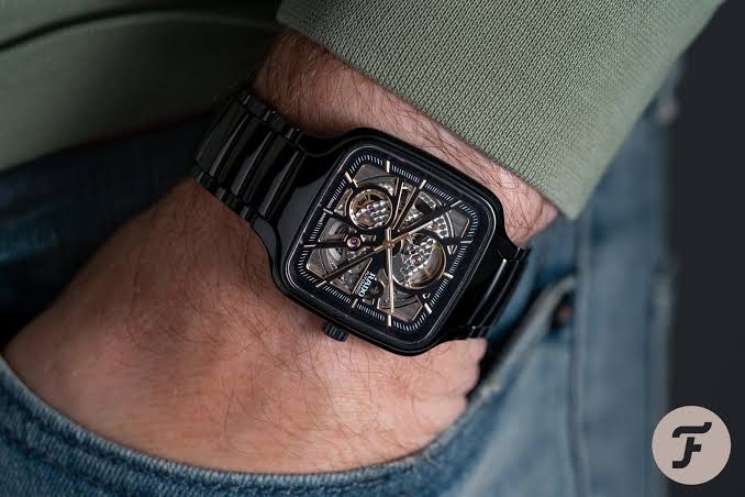True Square Automatic Open Heart - Unisex Swiss Watch || قلب مفتوح تلقائي مربع حقيقي
